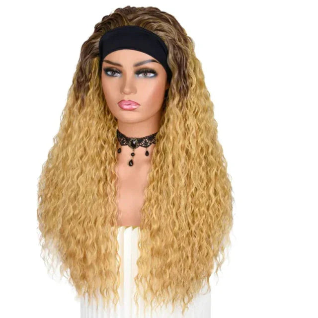 Peruca cacheada com bandana